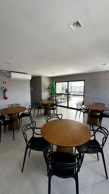Apto Quarto E Sala Mobiliado No Bairro Ponta Verde Maceió エクステリア 写真